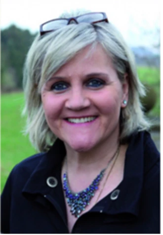 Chorleiterin Marion Fuchs